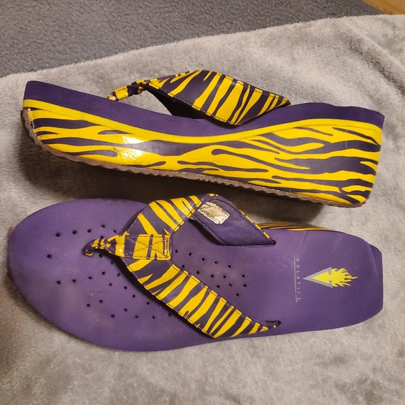 flip flops